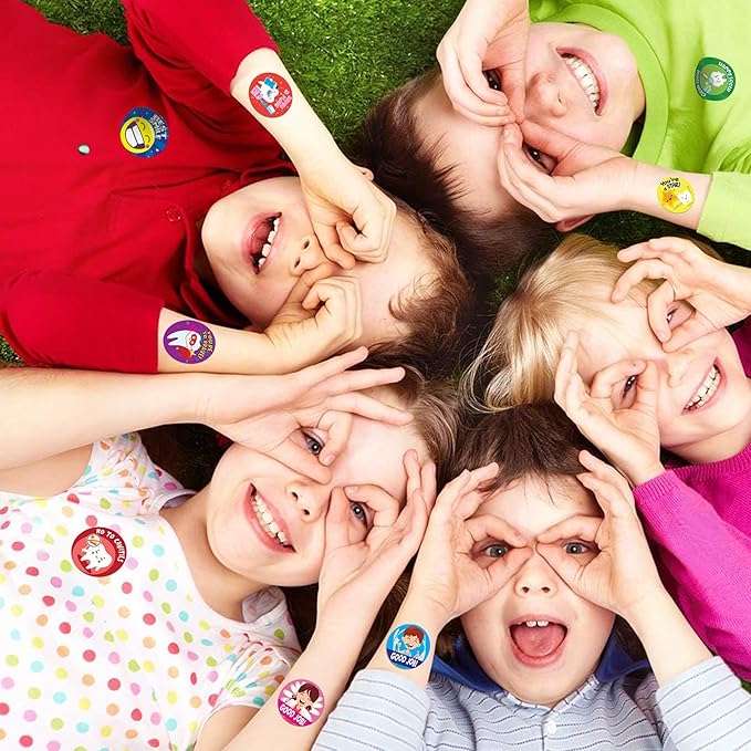 ArtCreativity Dental Sticker Rolls Assortment - Set Includes 500 Dental Themed Stickers - Dental Reward, Goodie Bag Fillers, Party Favors - Fun Craft Tool for Children Ages 3+