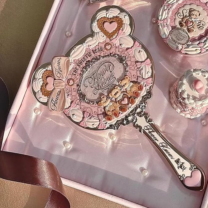 Flower Knows The Sweetie Bear Hand Mirror,Vintage Portable Handheld Mirror,Fancy & Pretty Princess Mirror with Long Handle,Gift for Girls(Creamy Pink)