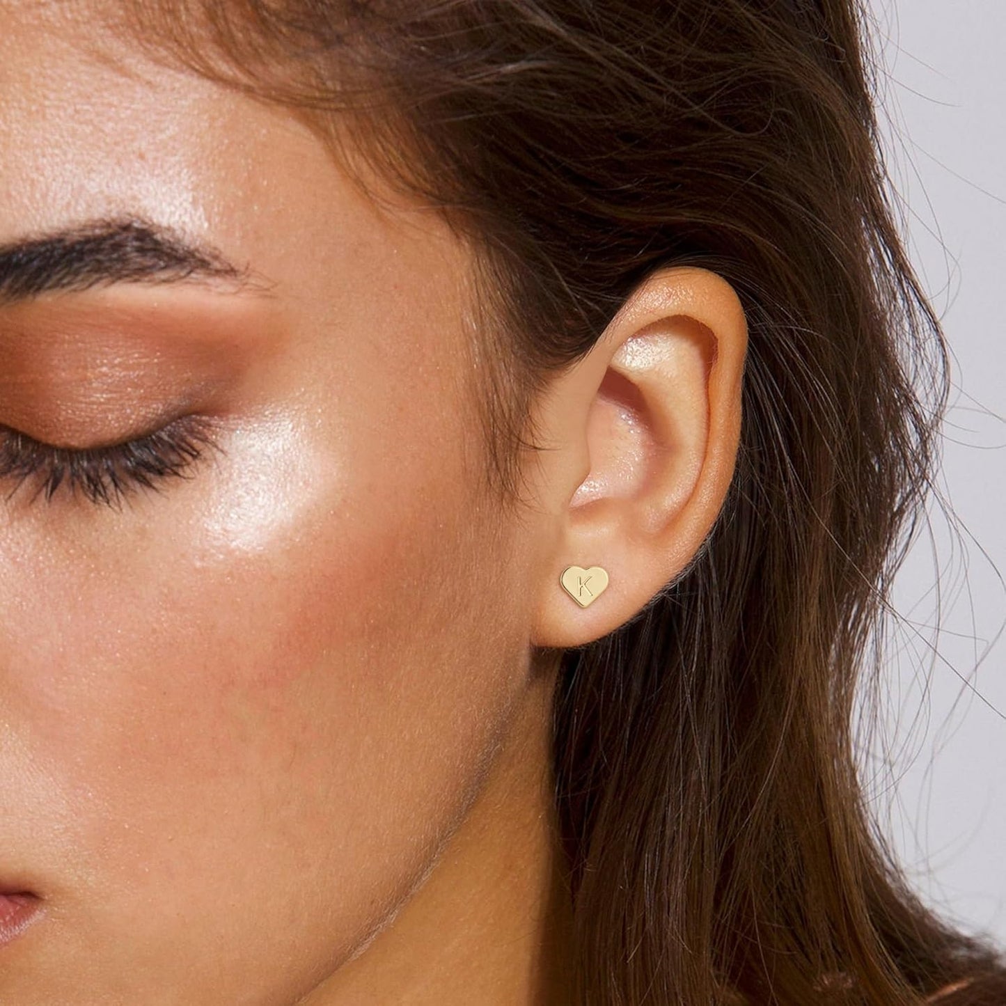 Heart Initial Earrings for Girls Kids Women - 18K Gold Filled Heart A-Z Initial Letter Earrings Teen Girls Gifts Trendy Stuff Birthday Gift for 5 6 7 8 9 10 Year Old Girl Gifts