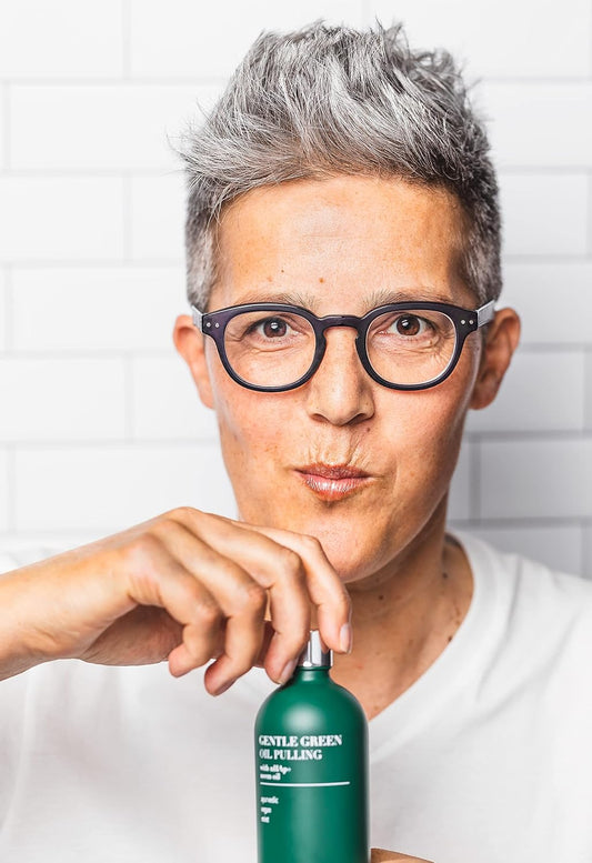 Terra & Co. Gentle Green Oil Pulling for Teeth and Gums - Vegan Natural Mouthwash No Alcohol or Fluoride to Improve Oral Health - Made with Cold Pressed Plant Oils and Nano Hydroxyapatite | 6.75 oz