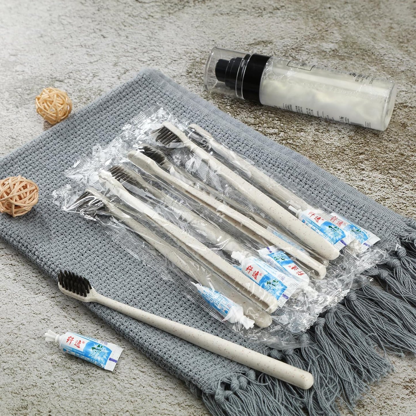 Uiifan 250 Sets Disposable Toothbrushes with Toothpaste Bulk Individually Wrapped Travel Toothbrush Kit Soft Bristle Tooth Brushes Homeless Supplies for Hotel Shelter Nursing Home Charity Donation