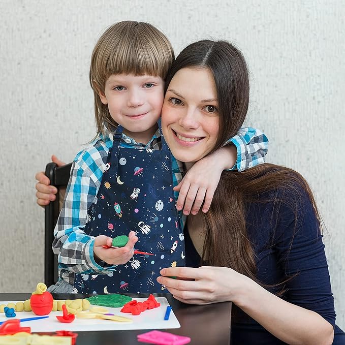 BeeGreen Kids Cooking Aprons w Adjustable Strap Kitchen Aprons w Front Pocket for Kids Toddler Painting Baking Artist