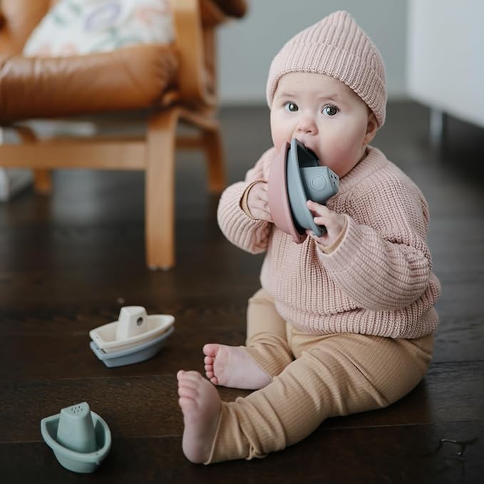 mushie Stackable Bath Boats Toy (Ocean) | Floating Bathtub Toys for Baby & Toddler, Set of 5 | Made in Denmark
