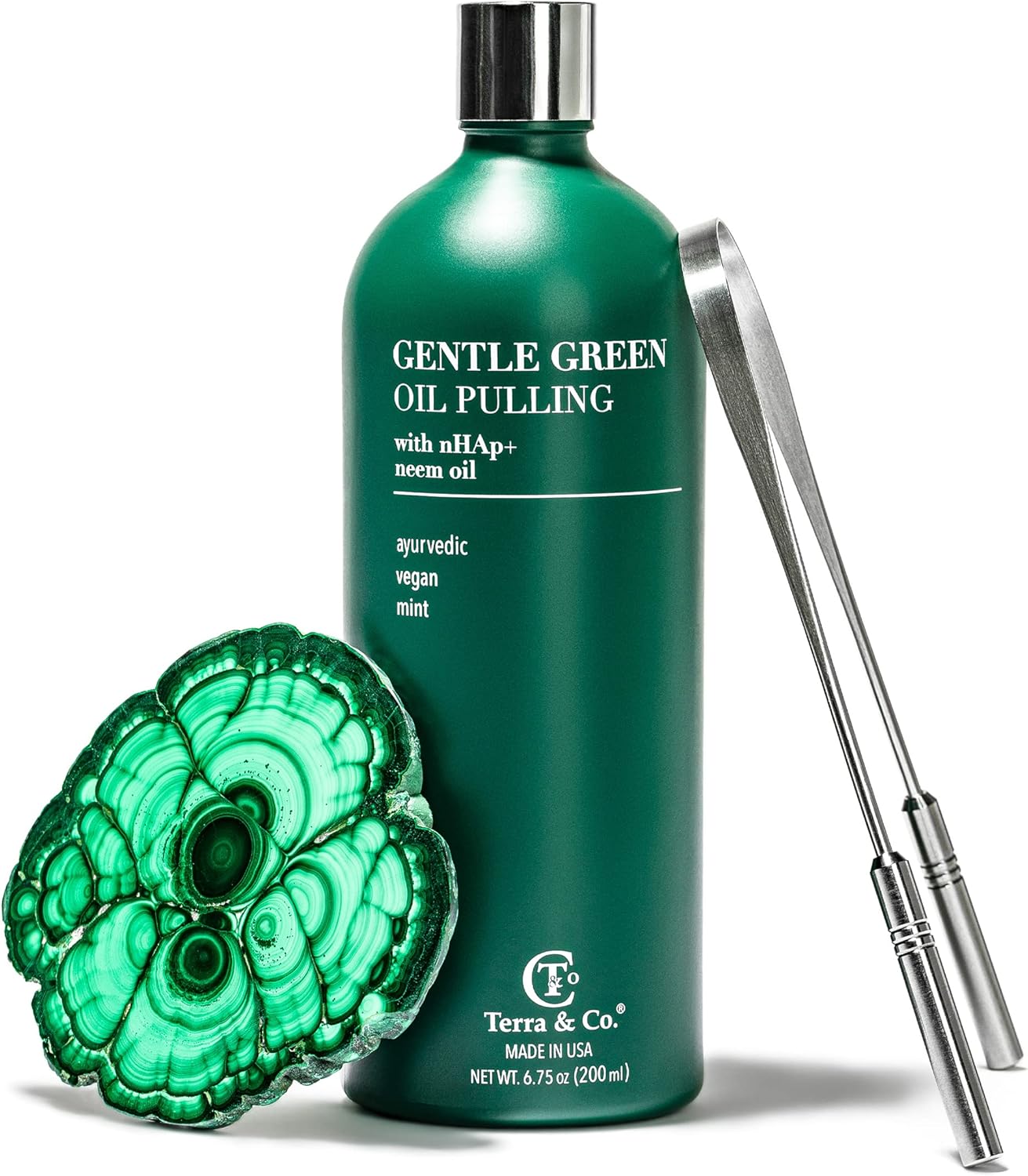 Terra & Co. Gentle Green Oil Pulling and Tongue Scraper | with Hydroxyapatite for Strong Enamel, Healthy Gums | Reduce Bad Breath