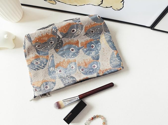 HAPPYHEIDI Cute Canvas Makeup Bag Cosmetic Toiletry Travel Pouch Car Handbag Organizer, Jacquard Golden Hirundo Rustica, Creamy Beige