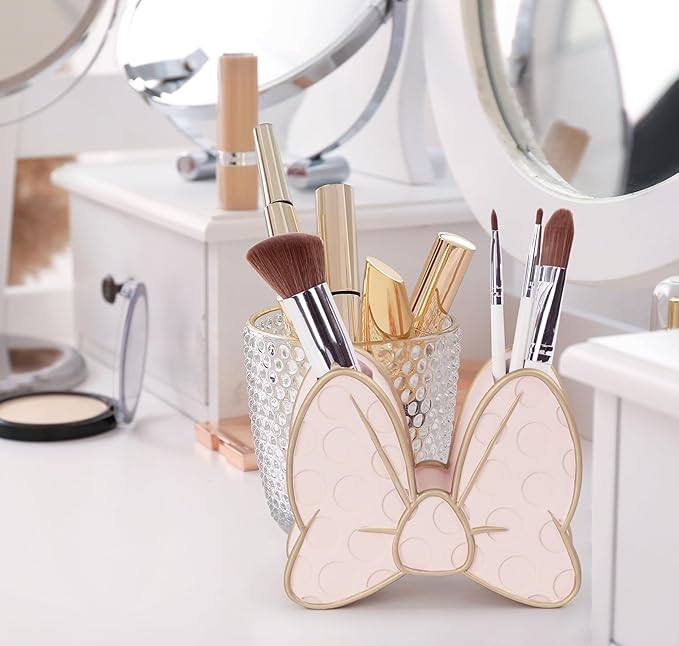Jay Franco Disney Minnie Mouse Bow Toothbrush Holder - Pink Resin Pencil Holder - Bathroom Storage