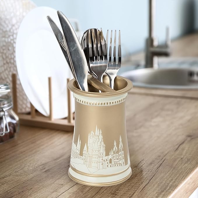 Jay Franco Harry Potter Toothbrush Holder - Gold Resin Pencil Holder Features Hogwarts Castle - Bathroom Storage