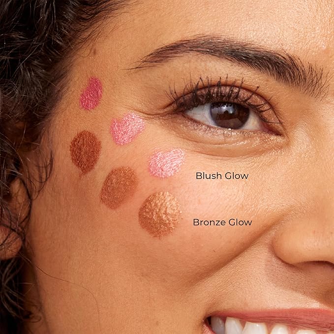 MCoBeauty - Highlight and Glow Beauty Wand - Buildable Liquid Highlighter - Bronze Shade - Liquid Cream with Cushion Applicator for Soft, Radiant Finish - Highlighters Makeup