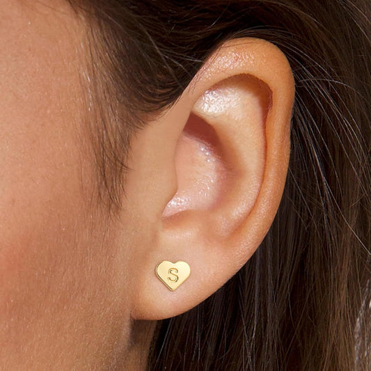 Heart Initial Earrings for Girls Kids Women - 18K Gold Filled Heart A-Z Initial Letter Earrings Teen Girls Gifts Trendy Stuff Birthday Gift for 5 6 7 8 9 10 Year Old Girl Gifts