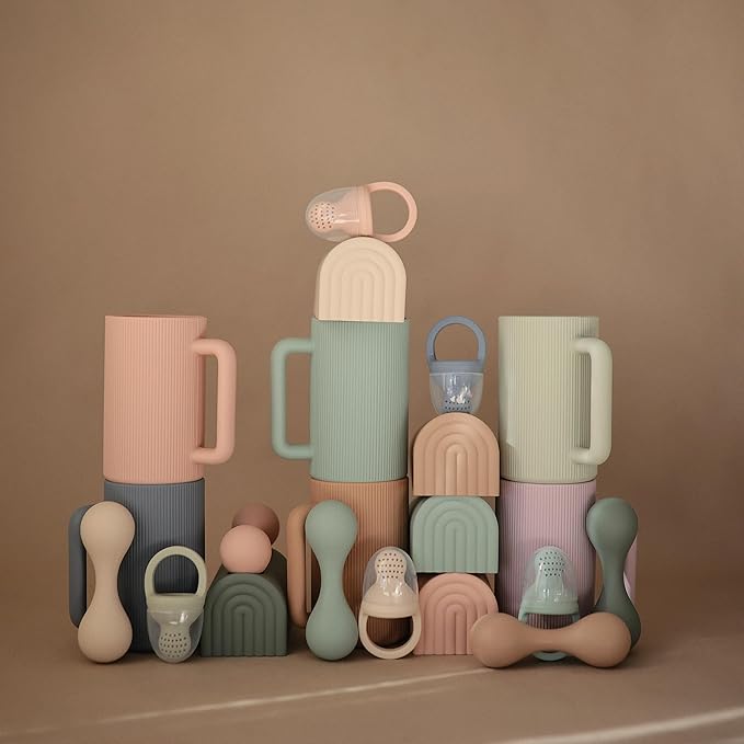 mushie Baby Bath Rinse Cup | 100% Food Grade Silicone | Shampoo & Body Washing Rinser Cup For Kids (Soft Lilac)